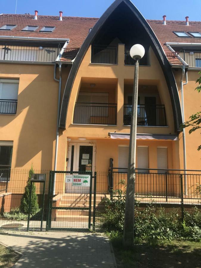Tommy Apartman 2.0 Гайдусобосло Екстер'єр фото